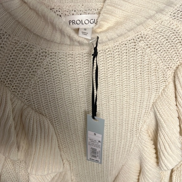 Target Prologue ruffled shoulder sweater size small - Picture 3 of 3